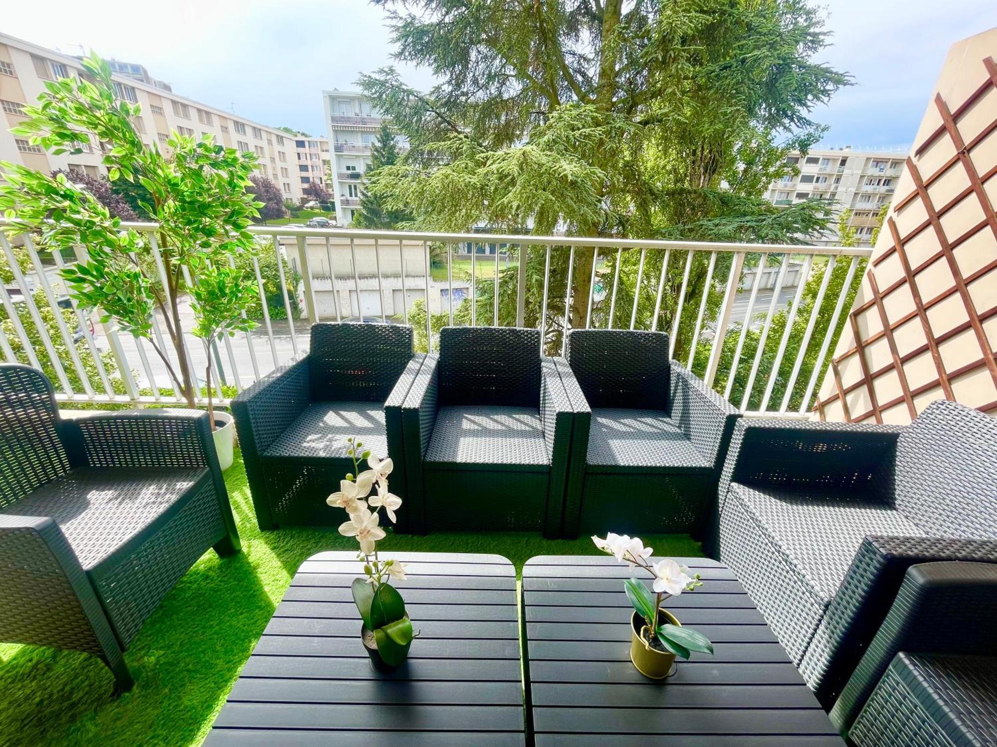 Bngo I Le Spacieux I 3 Chambres, 2 Salles De Bain, Parking Prive Gratuit, 8 Personnes, Vieux Hypercentre *