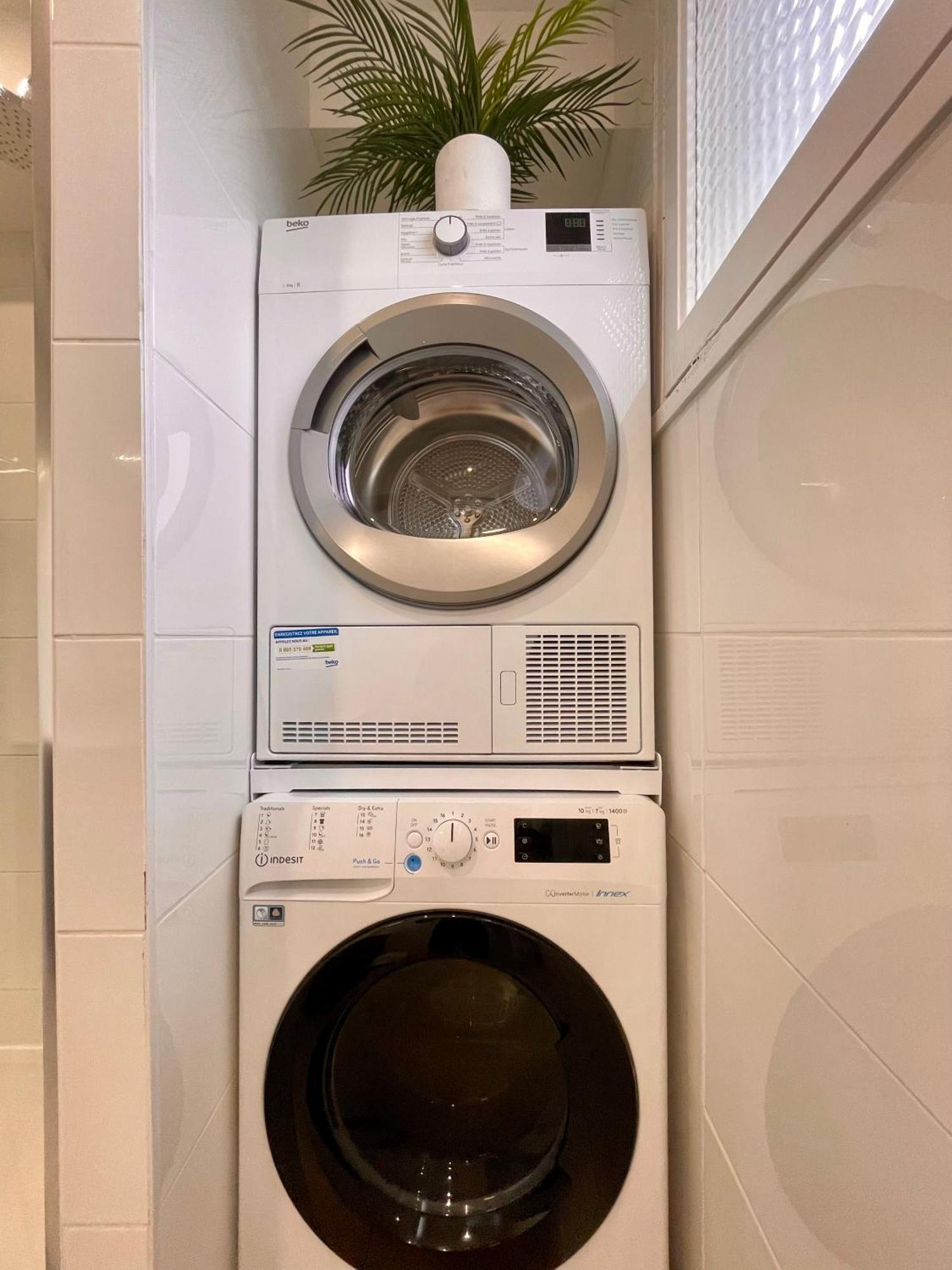 Bngo I Le Spacieux I 3 Chambres, 2 Salles De Bain, Parking Prive Gratuit, 8 Personnes, Vieux Hypercentre * Lyon