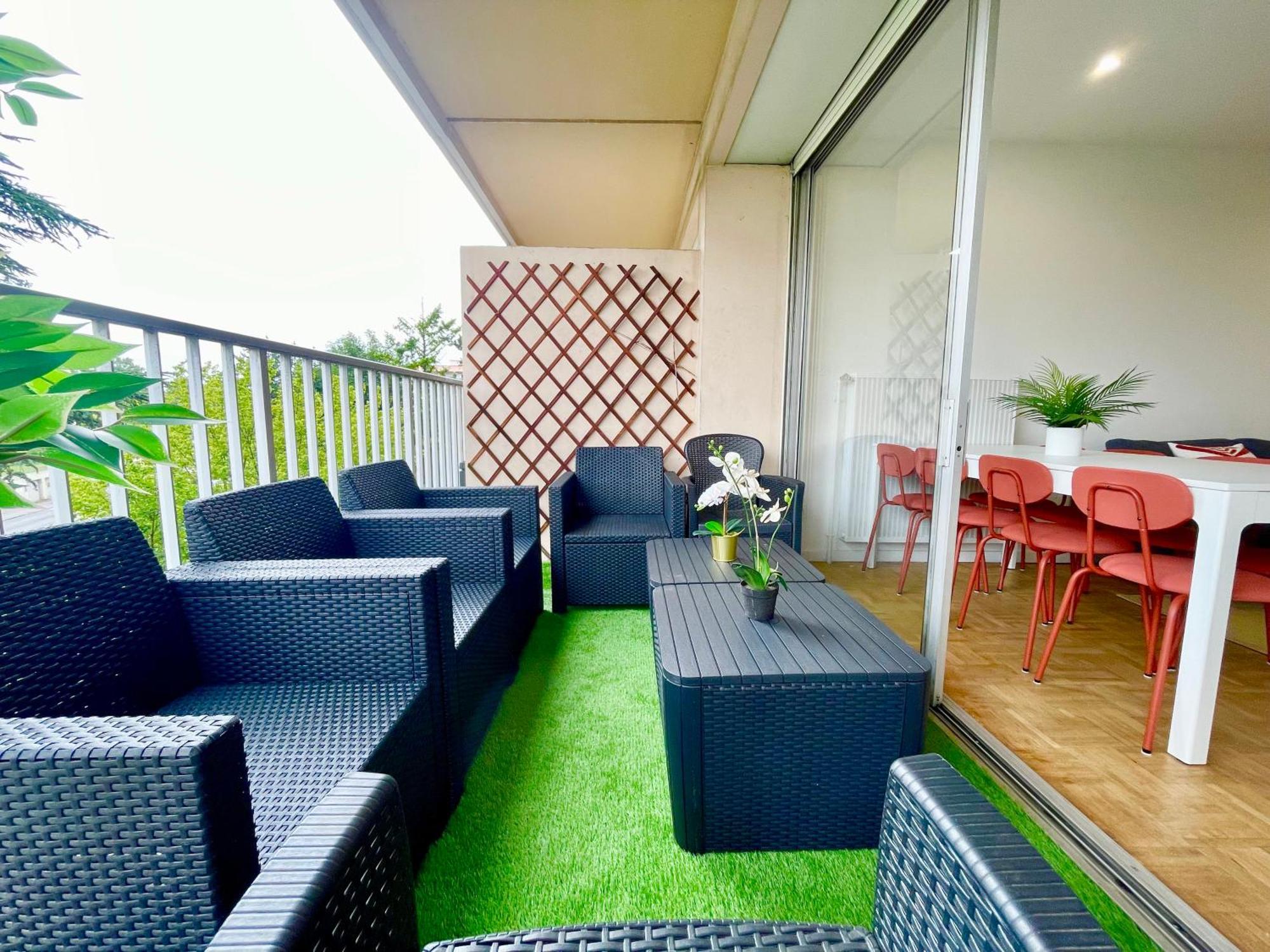 Bngo I Le Spacieux I 3 Chambres, 2 Salles De Bain, Parking Prive Gratuit, 8 Personnes, Vieux Hypercentre *