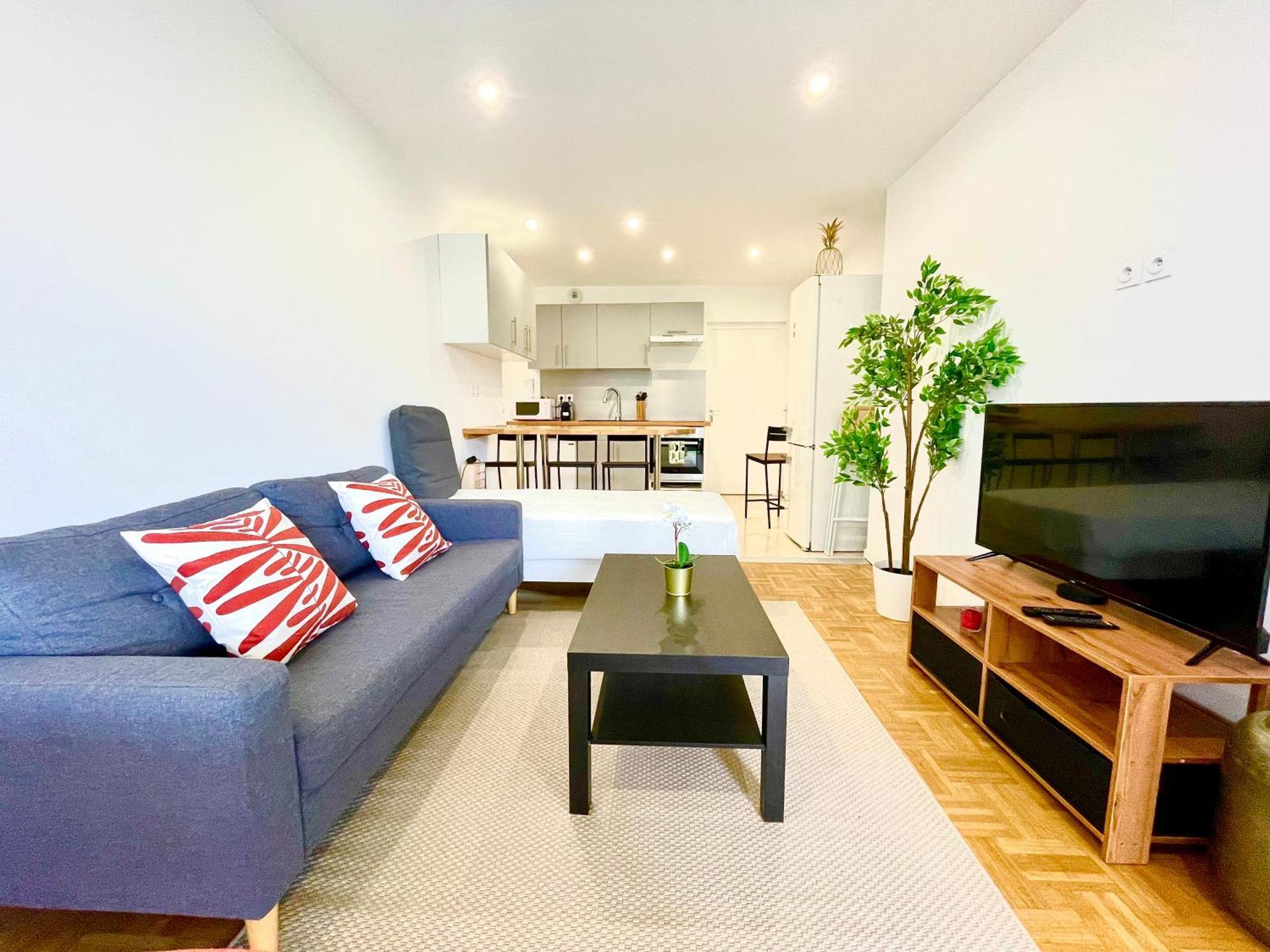Bngo I Le Spacieux I 3 Chambres, 2 Salles De Bain, Parking Prive Gratuit, 8 Personnes, Vieux Hypercentre Lyon