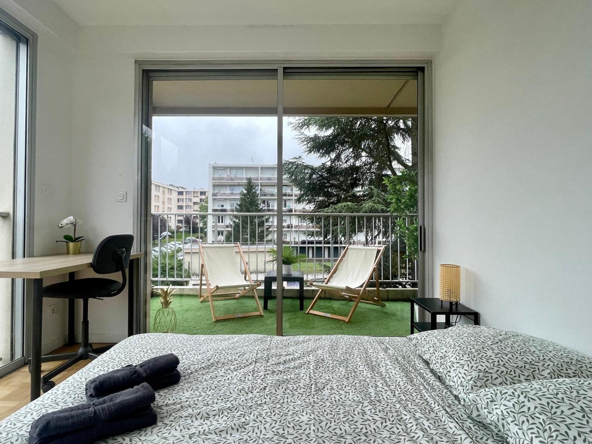 Bngo I Le Spacieux I 3 Chambres, 2 Salles De Bain, Parking Prive Gratuit, 8 Personnes, Vieux Hypercentre